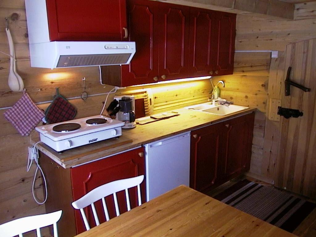 Lie Hytteutleige -Gjestegard - Thor Fine Art 3 Hytte Enheter Amdals Verk Habitación foto